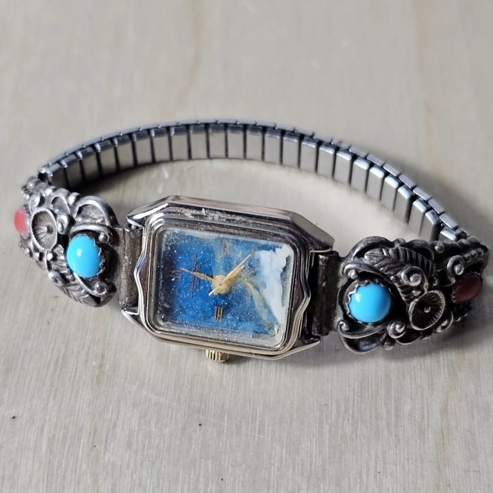 Navajo Sterling Silver STC Skyway Trading Co Turquoise/ Coral Native Runs